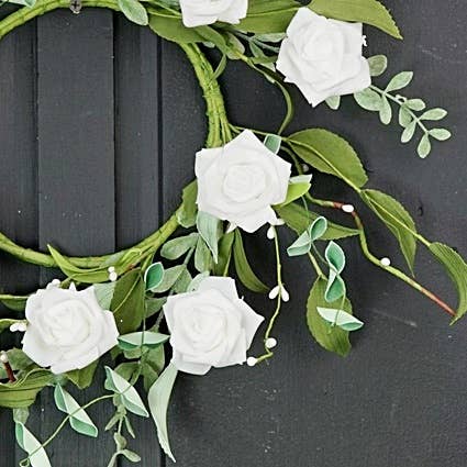 ISB64962- 12in Foamy White Rose Wreath