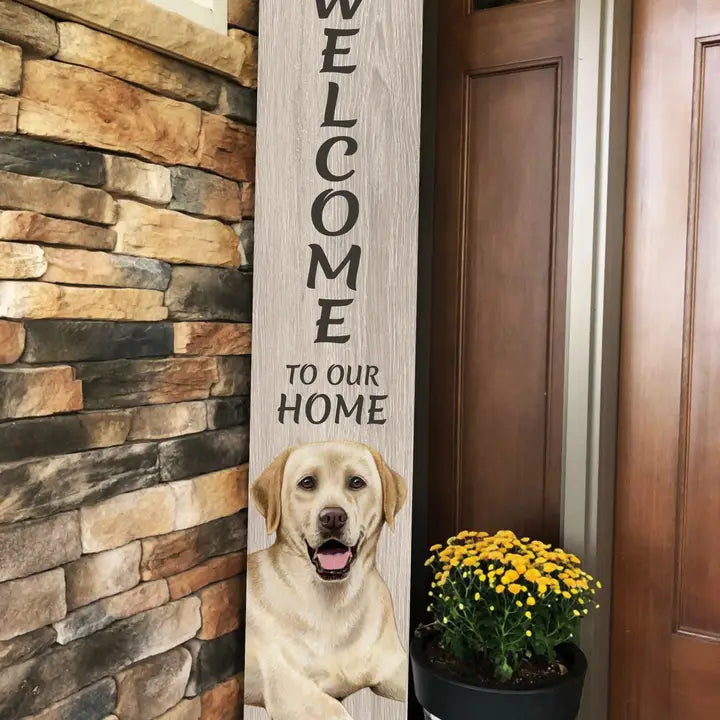 Lab, Yellow Welcome Sign