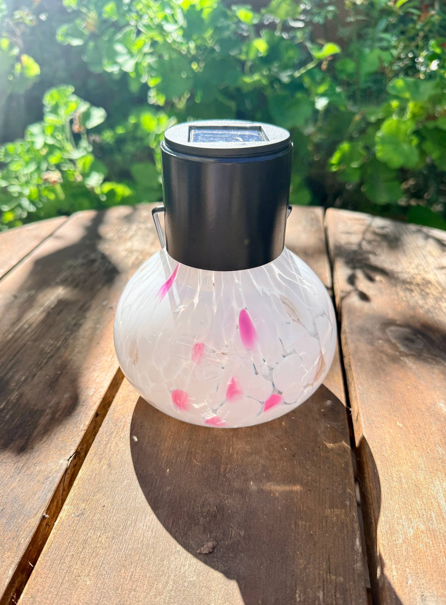 Art Glass Solar Lantern: Assorted Color