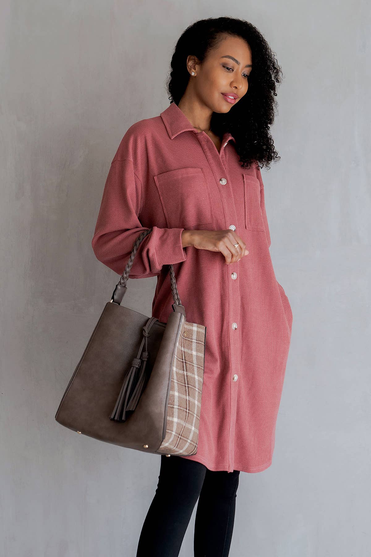 Dina Plaid Contrast Tote w/ Tassel | M2175PLD : Rust/Cream