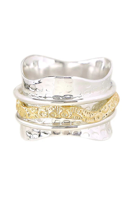 Hammered Wave Band Spinner Ring - Size 9