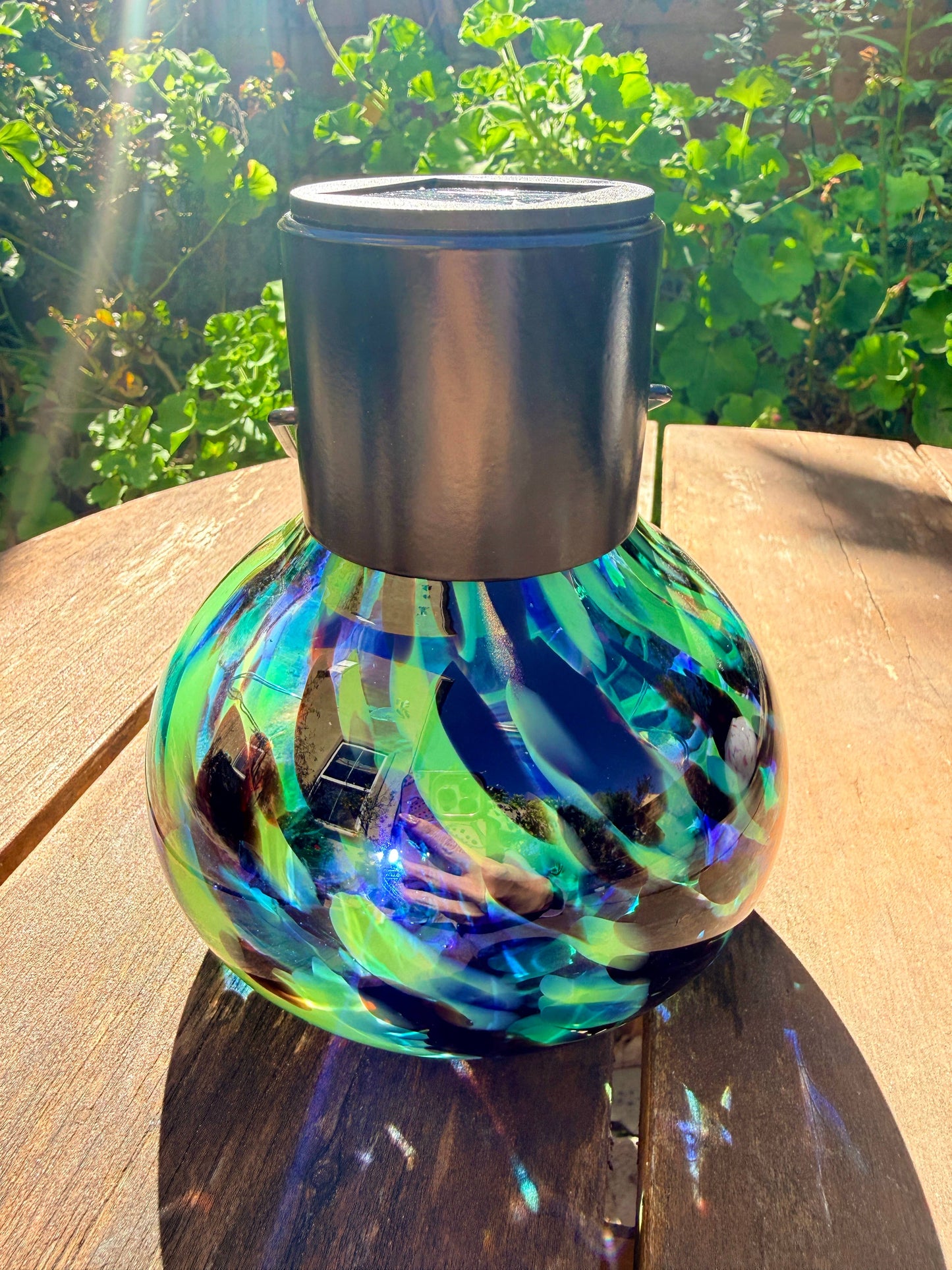Art Glass Solar Lantern: Assorted Color