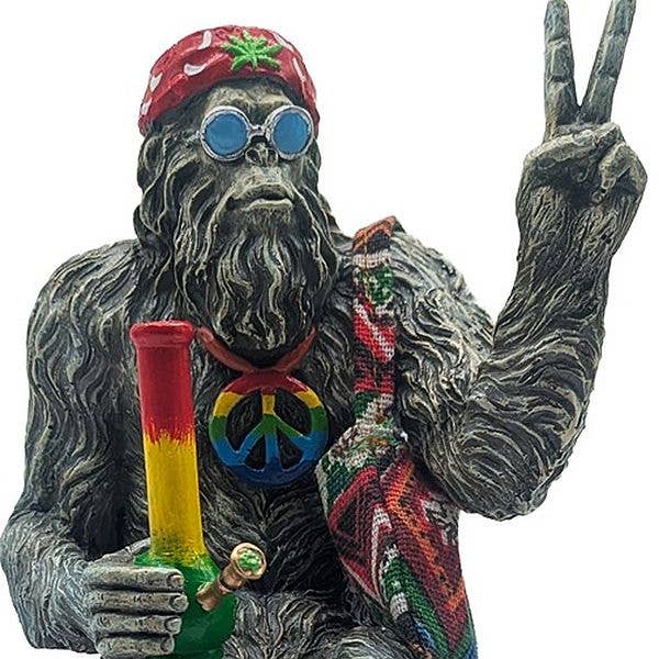 Hippie Bigfoot Sasquatch with Bohemian Bag Statue: Stonegray