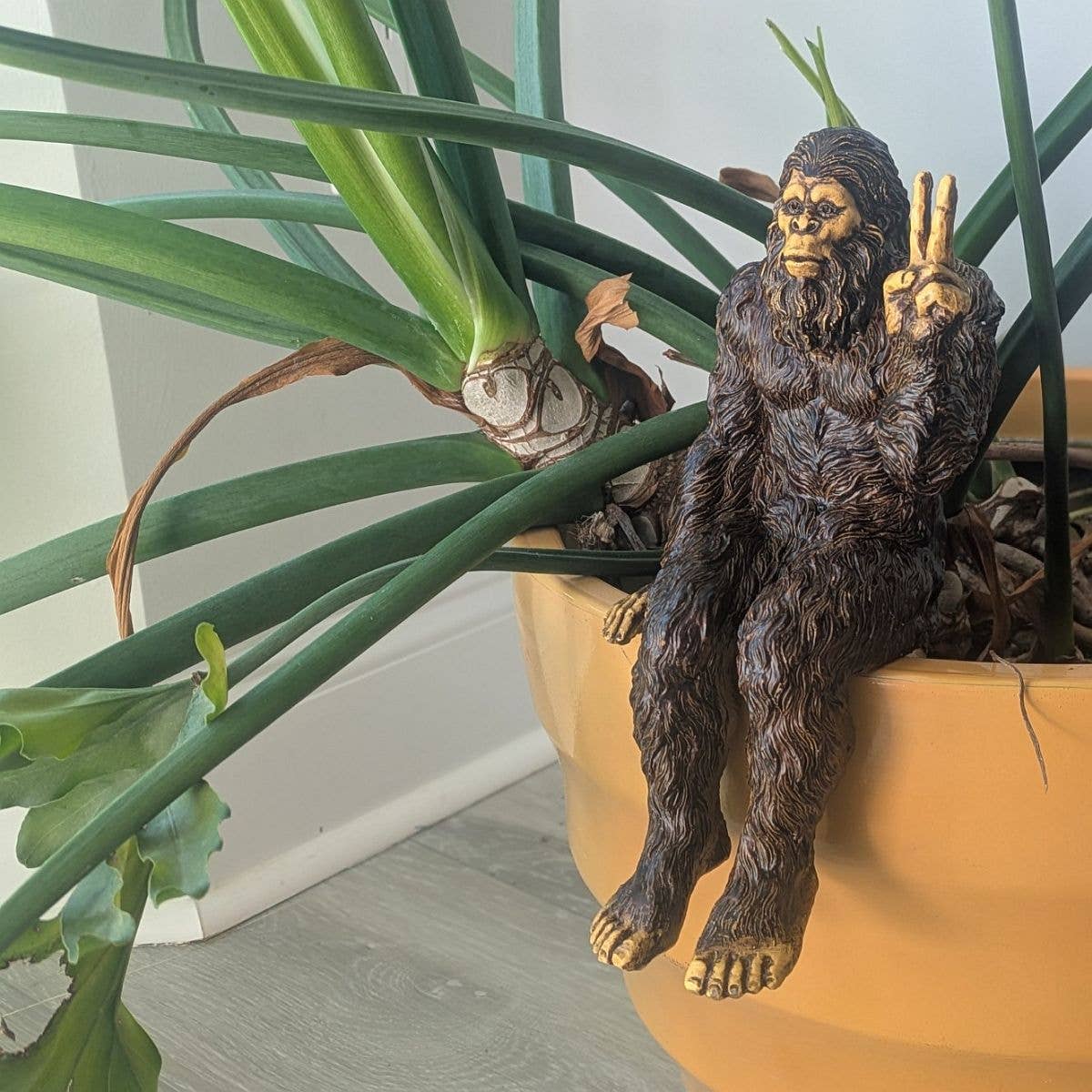 Bigfoot Peace Sign Sasquatch Statue 10 inch H Shelf Sitter: Stonewash
